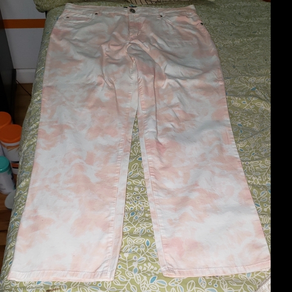 Pant - Picture 3 of 4